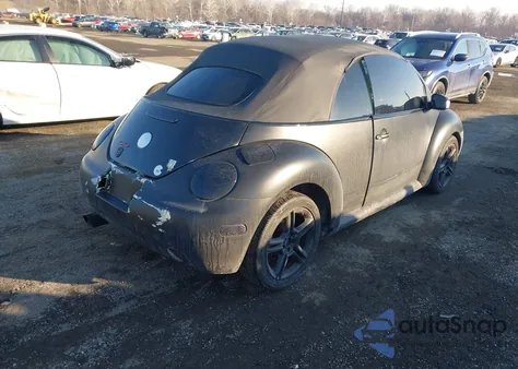 2005 Volkswagen New Beetle Gls 1.8T from USA, damaged, VIN 3VWCD31YX5M315848